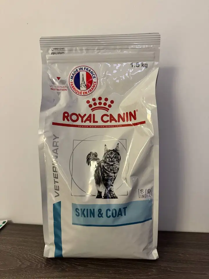 Корм Royal Canin S/O Index и наполнитель для кота
