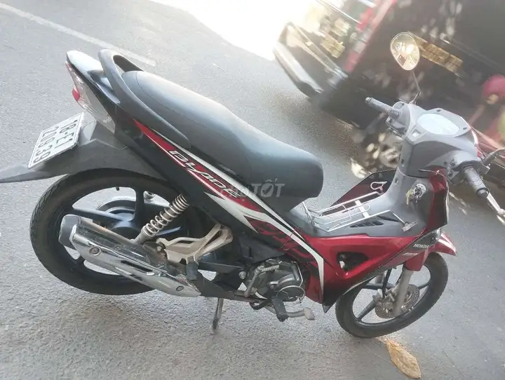 Honda Blade 110 2014, красный, пробег 16 000 км