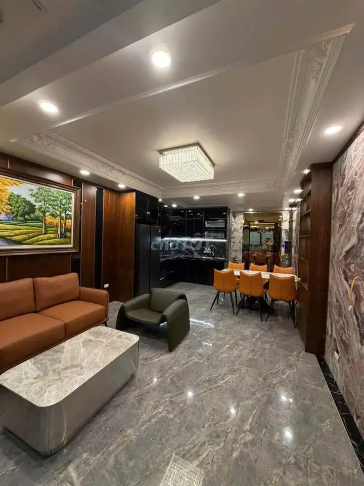 Дом в Gia Thụy, ул. Nguyen Van Cu, 50 м², 6 этажей