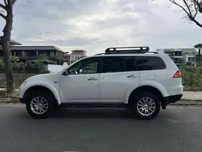 Mitsubishi Pajero Sport 2012 Белый Автомат