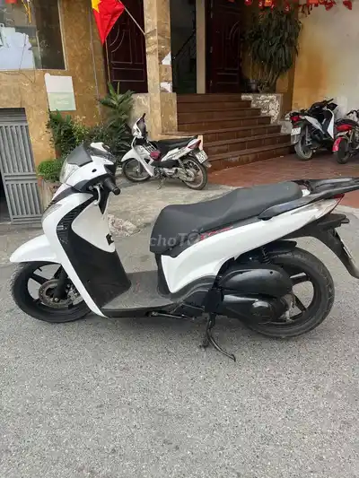 Honda SH 125 белый