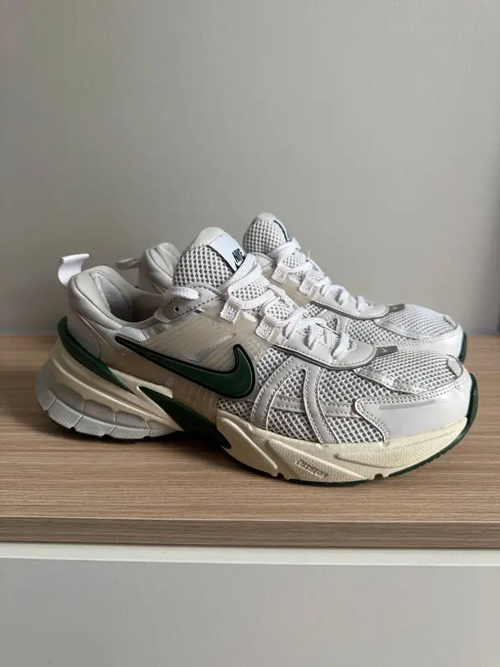 Nike V2K Run