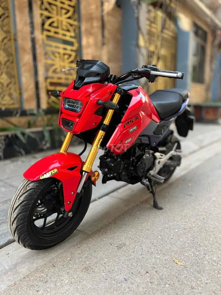 Honda MSX125 2022, красный/синий, 5000 км