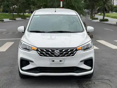 Suzuki Ertiga 2022 МКПП 1.5 Hybrid бензин-электро