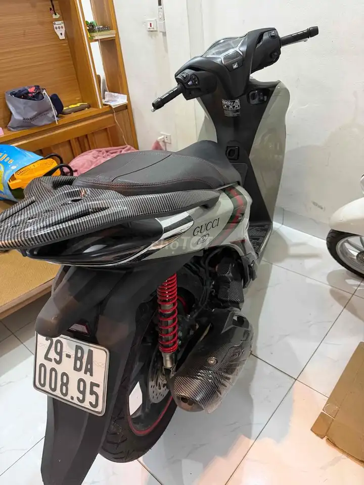 Honda SH160i ABS с минимальным пробегом