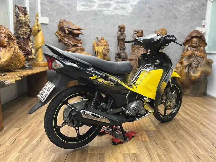 Yamaha Sirius Fi, документы в порядке, номер SG, двигатель очень тихий