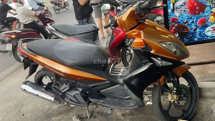 Honda Air Blade скутер