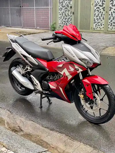Honda Winner X ABS красивый байк, мощный двигатель, есть рассрочка