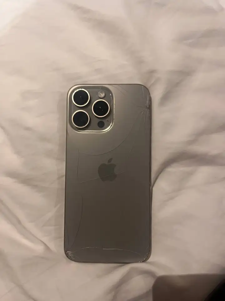 iPhone 15 Pro Max