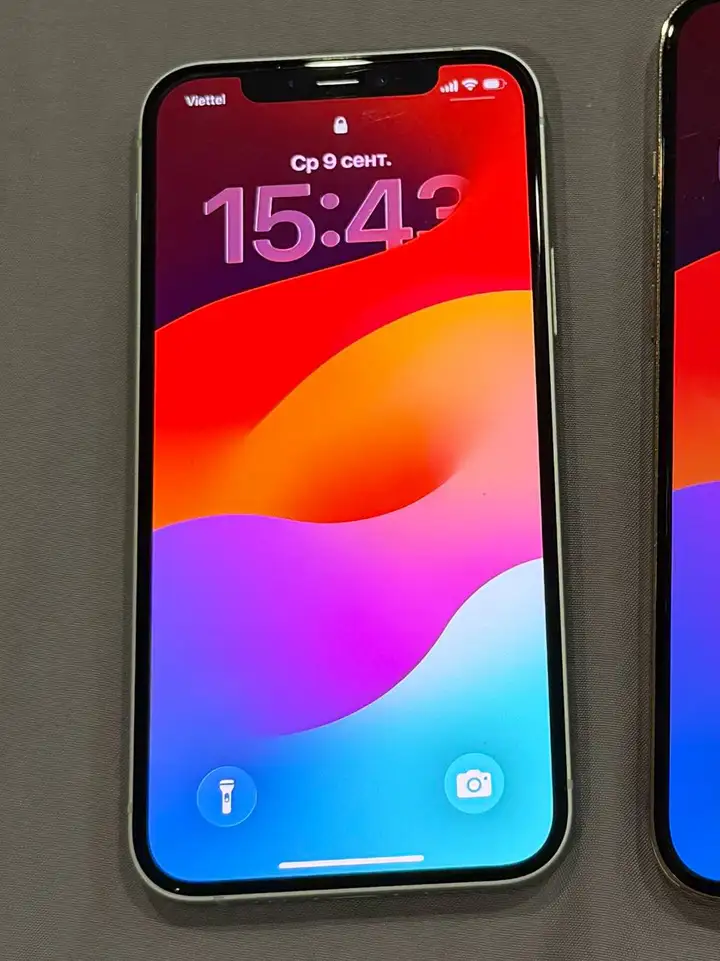 iPhone 12 64 ГБ