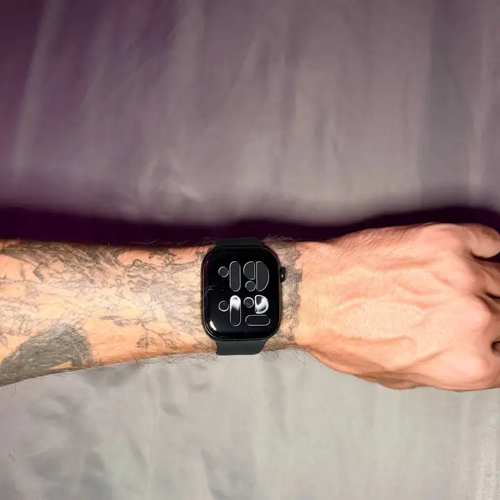 Apple Watch series 11 46mm jet black