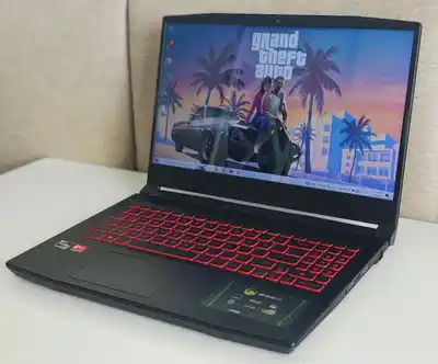 Ноутбук MSI BRAVO 15, монитор Acer Nitro, кресло игровое Edra