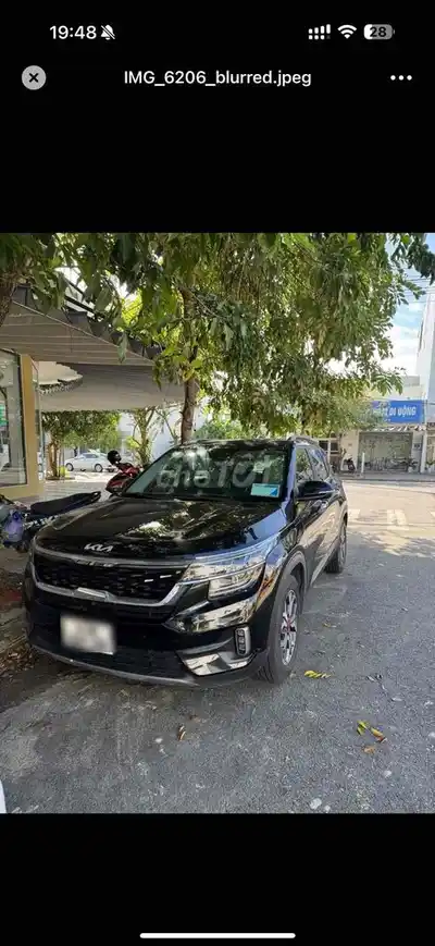Kia Seltos 2022 Premium 40 000 км черный