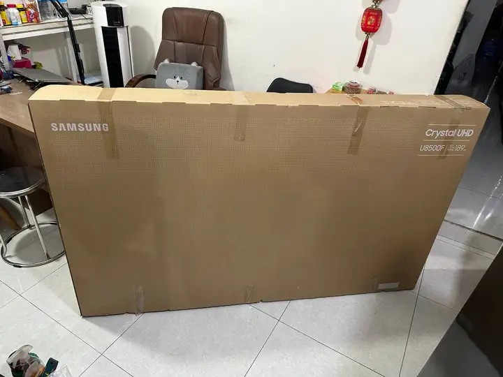 75-дюймовый телевизор Samsung