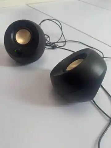 Колонки Creative Pebble X