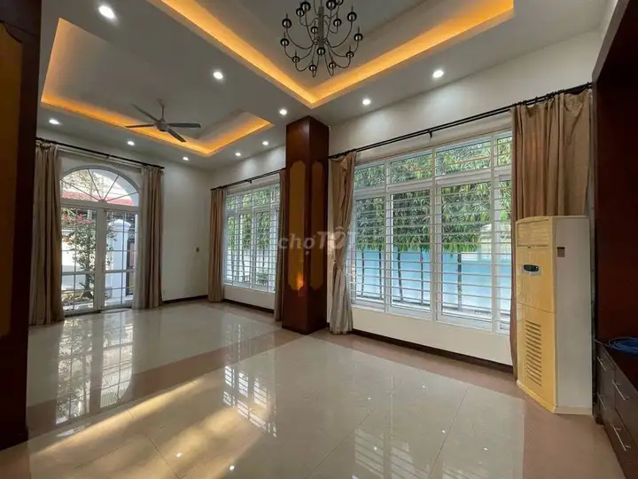 Сдается вилла, 111/3A Dang Thuy Tram, P.13, Binh Thanh