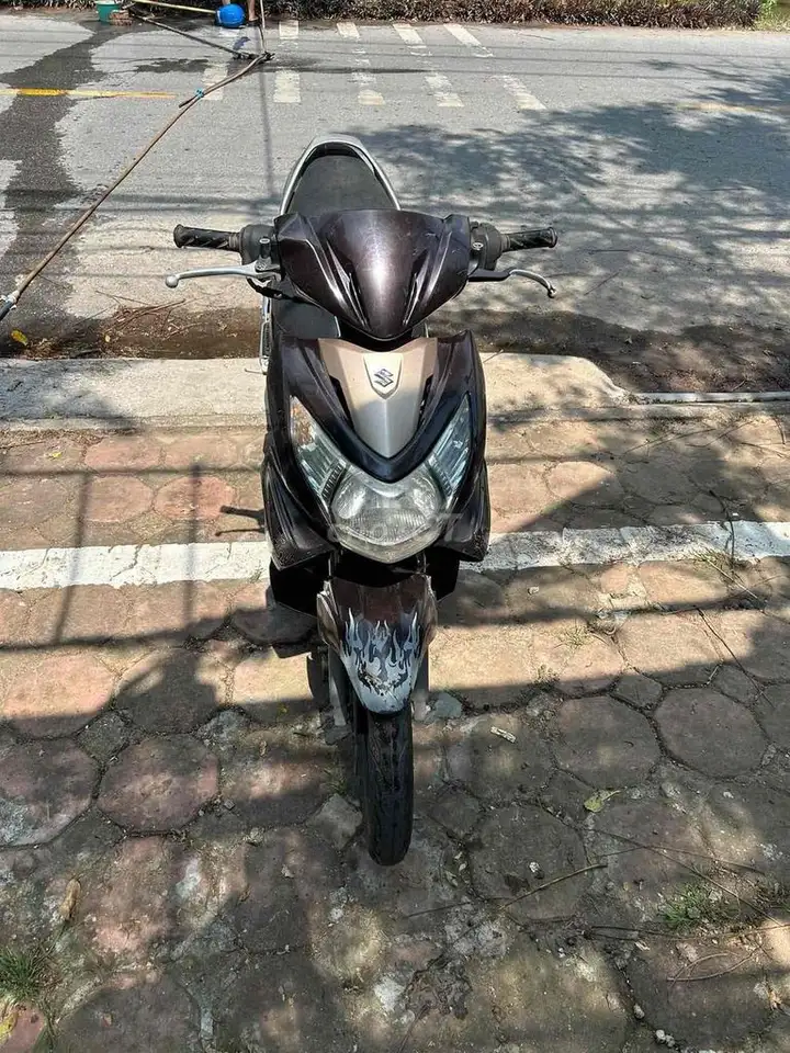 Suzuki Hayate 125 коричневый