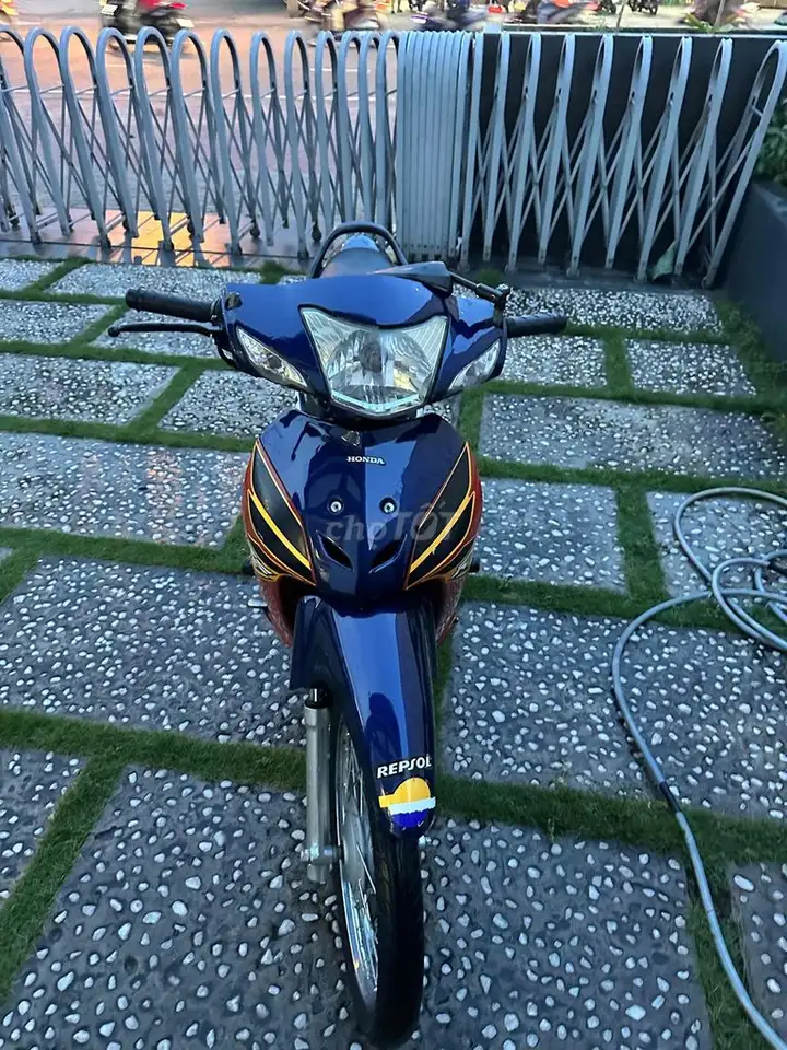 Honda Wave красный, синий, черный
