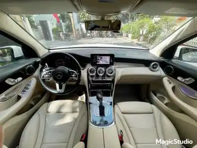 Mercedes Benz GLC 200 2020