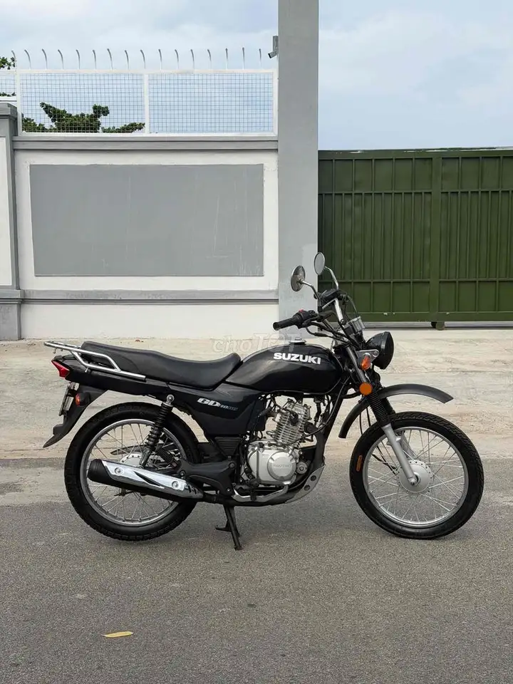 Suzuki GD 2024 черный