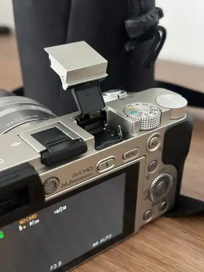 Sony Alpha a6000