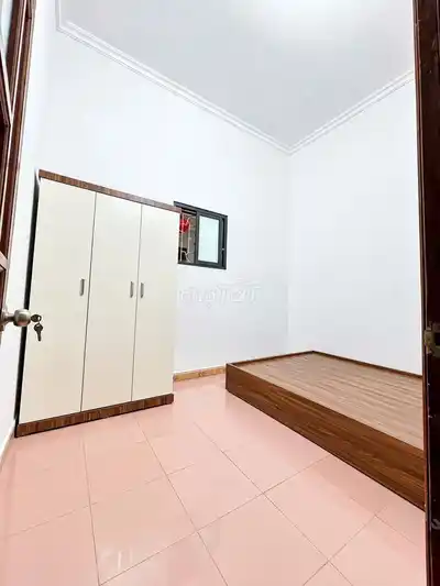 Новая комната в аренду — переулок 43 Кау Кок, Тай Мо