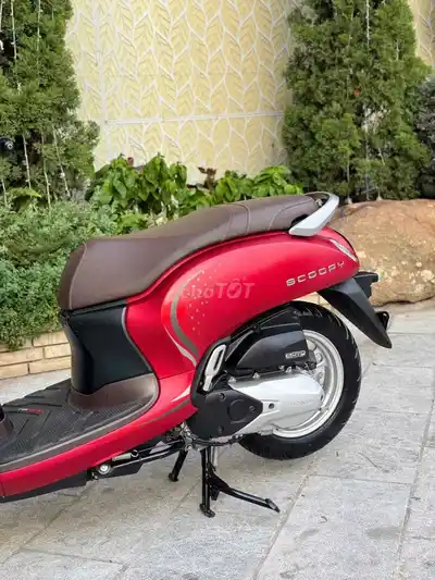 Honda Scoopy 110fi 2024, оформление и новый номер за счёт покупателя