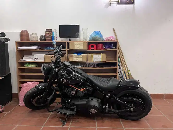 Harley-Davidson, большой объем двигателя, черный
