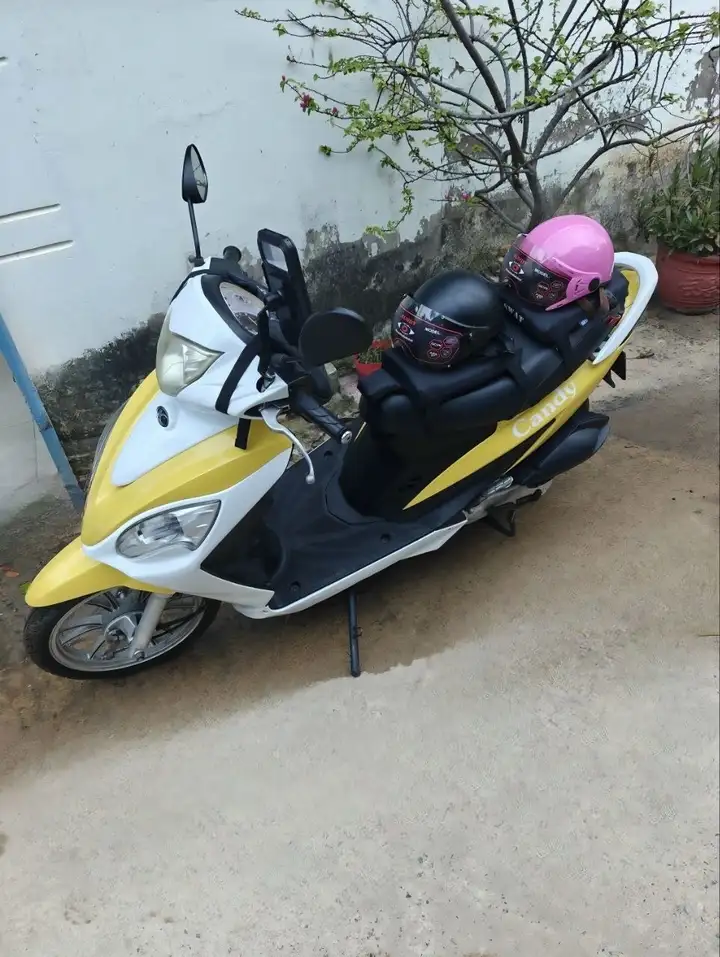 Скутер Kymco Candy 49cc в аренду