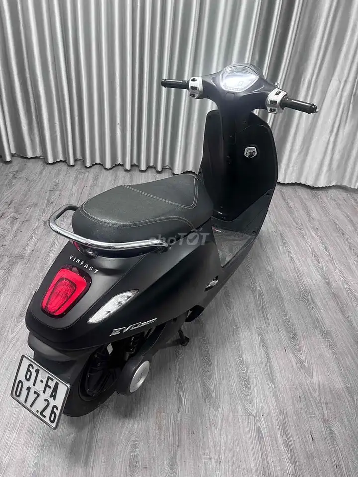 Электроскутер VinFast Evo200 Черный 20 000 км