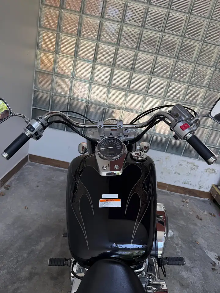 Honda Shadow 750 Aero