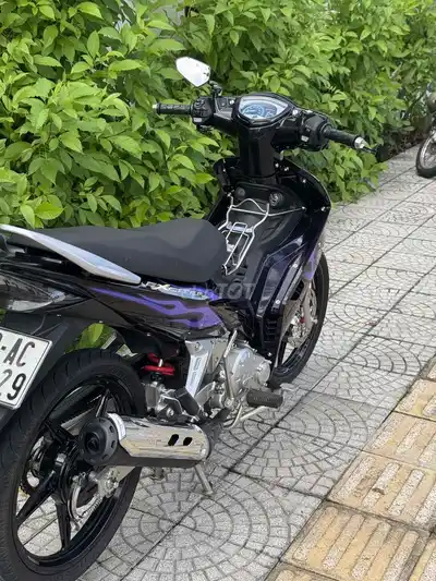Yamaha Exciter 135 2013 чёрно-фиолетовый, переоформлен на 2010