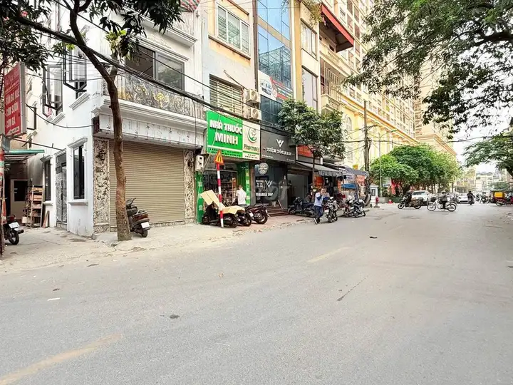 Маc Thị Bưởi, 50 м², 5 этажей
