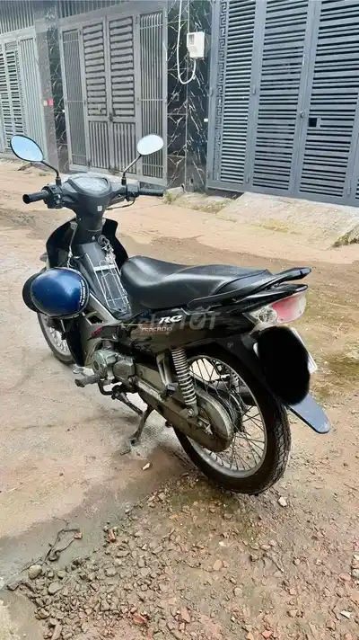 Yamaha Sirius RC черный
