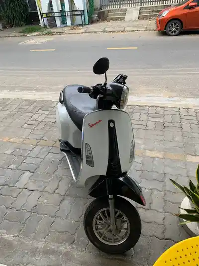 Электромопед Vespa