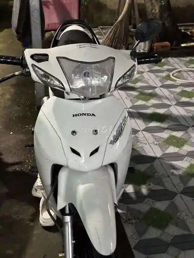 Honda Wave белый, Китай, мотоцикл б/у