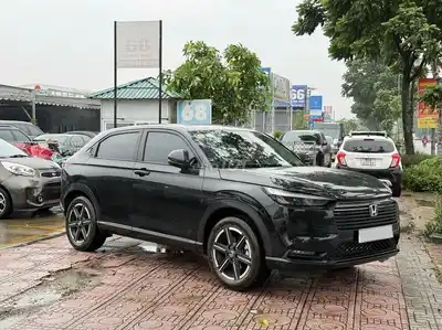 Honda HR-V G 2025 9000 км черный