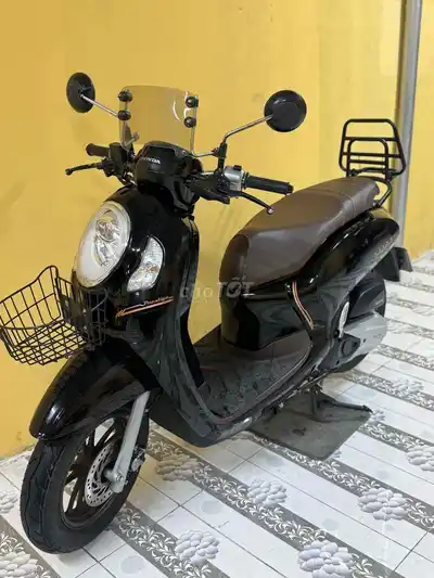 Honda Scoopy 2025 черный глянцевый супер новый 43AC-110.34