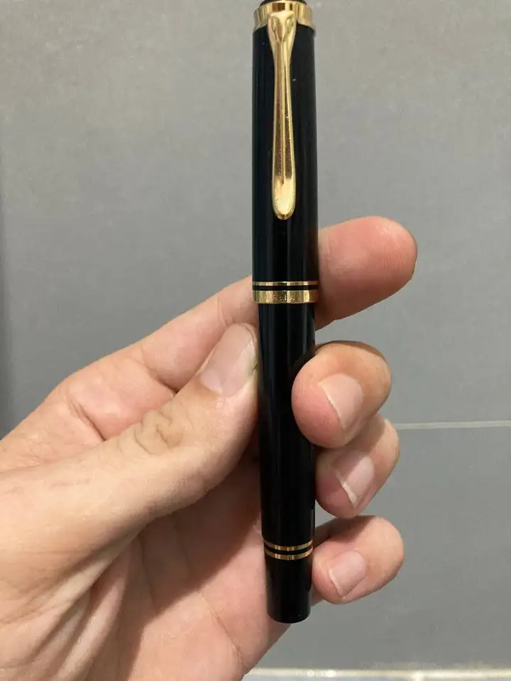Ручка Pelikan Souverän M400
