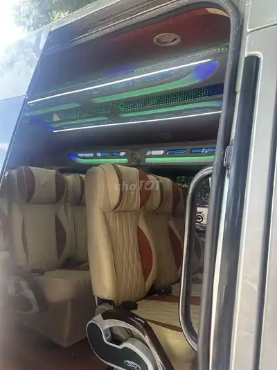 Ford Transit 2019 16 мест серебристый