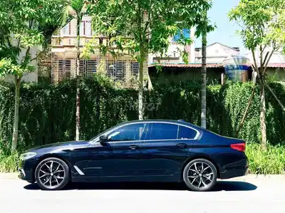 BMW 530i XLine 2019 51 тыс. км Черный