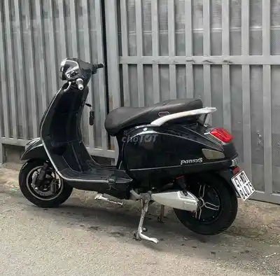 Продается б/у электрический скутер Dibao Vespa - номерной знак cavet в Хошимине