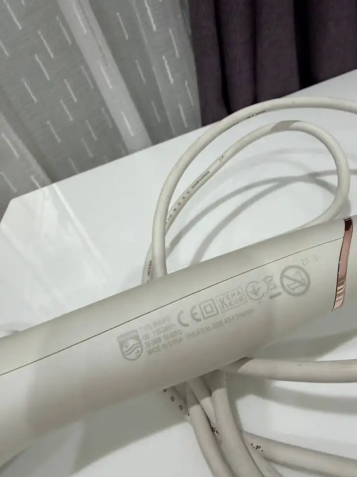 Philips StyleCare Prestige MoistureProtect Auto Curler