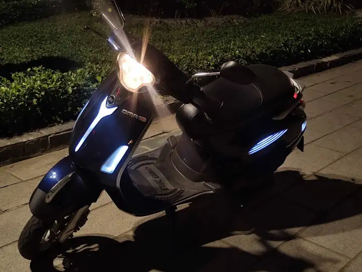 Скутер Roma SE 50cc