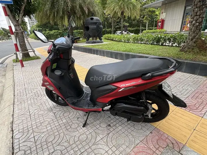 Yamaha FreeGo S 2023, красный, 12 400 км