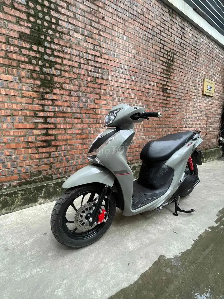 Электроскутер Vespa Vision 2026 Серый Б/у