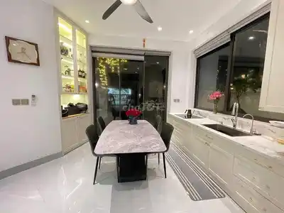 Вилла в Vinhomes Ocean Park с полным комплектом мебели