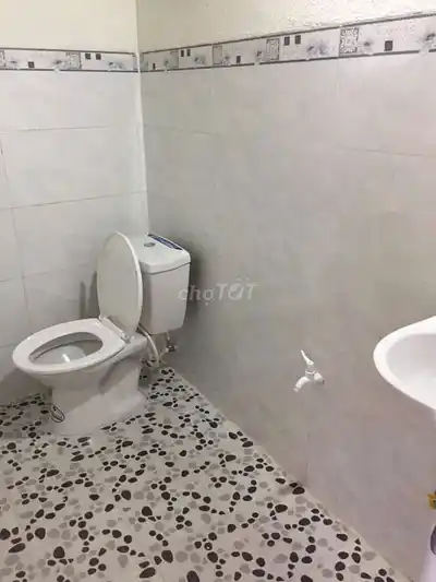 Комната в районе рынка Тхань Винь — рядом с промзоной Хоа Кхань