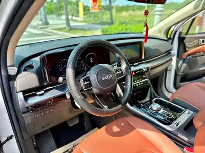 Продажа фирменного масла Kia Carnival 2022 18 000 км