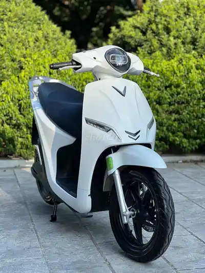 Vinfast Feliz II 2026 Белый 2500км